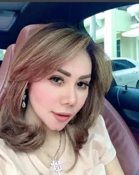 FOTO: Femmy Permatasari Putuskan Bertato, Netizen Ramai Komentar