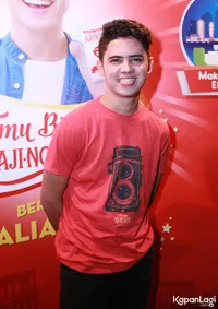 FOTO: Fokus Pada Diri Sendiri, Aliando Syarief Tak Pantau Prilly