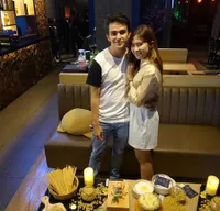 FOTO: Galeri Manis & Romantis Michelle Joan Bersama Chris Laurent