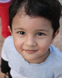 FOTO Gantengnya Yurav Bhatia, Anak Ravi Bhatia dan Yulida yang Cute Abis!