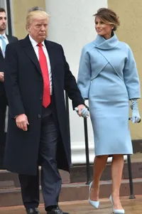FOTO: Gaya Busana Melania Trump Saat Hadiri Acara Sebagai FLOTUS