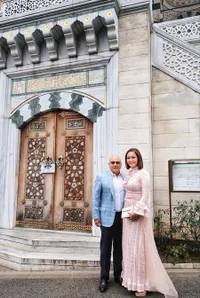 FOTO: Gaya Cantik Maia Jadi Tamu di Pernikahan Syahrini - Reino