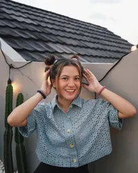 Foto Gaya Marsha Aruan dengan Rambut Dicepol Dua, Awet Muda Bak ABG Gak Kelihatan Sudah Berusia 25 Tahun!