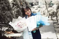 FOTO: Gritte Agatha Rayakan Lulus Kuliah Bareng Sahabat Dekat