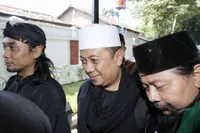 FOTO Hadir di Sidang Mediasi, Opick Bungkam Ditanya Tentang Yulia