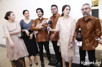 FOTO Hadiri Nikahan Baim Wong, Baby Surinala Tertidur Pulas