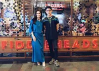 FOTO: Hangout Bareng Cut Tary, Teuku Rassya Malu-Malu