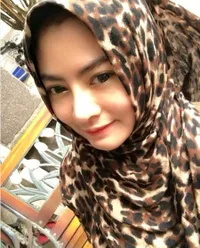 FOTO: Hapus Imej Hot dan Menggoda, Vitalia Sesha Kini Berhijab