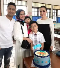 FOTO: Hengky Kurniawan Acungkan Jempol Atas Kedewasaan Sang Istri