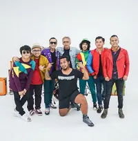 FOTO: 'Hidup Yang Hebat', Nidji Jadi Penuh Warna Bareng Iwan Fals