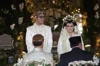 Foto: Ijab Kabul Barry & Mytha Lestari, Diakhiri Senyuman Lega