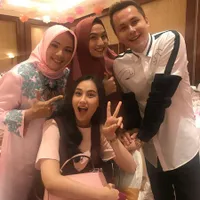FOTO: Indahnya Kebersamaan Andhika Pratama dan 2 Adik Cantiknya