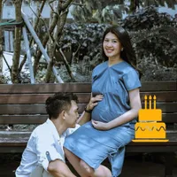 Foto Indra Sinaga dan Istrinya yang Sedang Hamil, Delapan Tahun Menunggu Sukses Lewat Program Bayi Tabung