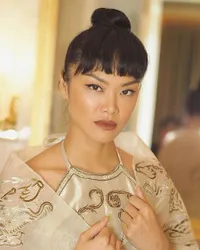 FOTO Jelang Menikah, Kelly Tandiono Gelar Acara Tea Pai di Hotel