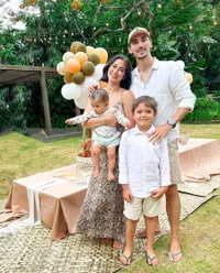 Foto Jessica Iskandar di Baby Shower Jennifer Bachdim, Jadi Sorotan Lagi Karena Tak Pakai Bra