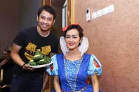 FOTO: Julia Perez Menjelma Jadi Snow White di Ultah Serba FROZEN