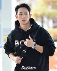 Foto Jung Hae In di Bandara Incheon dan Saat Tiba di Bali, Ramah ke Fans Sampai Salah Masuk Mobil