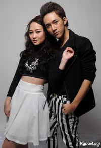 FOTO: Kedekatan Dicky Smash & PJ, Bikin Lagu Bertema LGBT