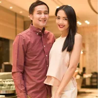 Foto Keluarga Ririn Dwi Ariyanti & Aldi Bragi, Hangat Penuh Cinta