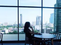 Foto: 'Kembali ke London', Michelle Ziudith Tampil Imut dan Fresh
