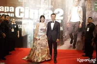 FOTO: Kemegahan Red Carpet Premiere 'AADC 2', Bak di Hollywood