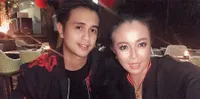 FOTO: Kemesraan Ajun Perwira dan Calon Istri, Beda 17 Tahun