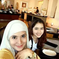 FOTO: Kenali Isya, Putri Elma Theana Yang Super Cantik & Bening