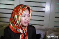 FOTO Kenang Sang Kakak, Della Bermimpi Liburan Bareng Julia Perez
