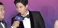 FOTO: Kerennya Aktor & Boyband di Red Carpet MAMA 2017 Jepang