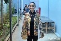 FOTO: Kesedihan Adik-Adik Julia Perez Saat Kakaknya Didoakan Mati