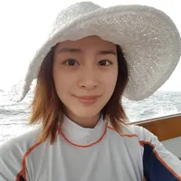 FOTO: Keseharian Kim Tae Hee Tanpa Make Up, Cantik Flawless