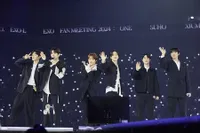 Foto Keseruan Fan Meeting EXO 'ONE', Nyanyi Lagu Cowok Banget Pakai Kostum Panda - Godain Kai dan Sehun
