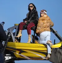 FOTO: Kim Kardashian Jalani Pemotretan Usai Insiden Perampokan