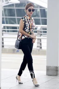 FOTO Kim Sung Ryung Ibu Kim Tan THE HEIRS, 51 Tahun Tetap Stylish