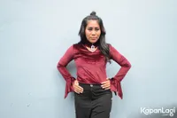 FOTO Kini Puluhan Juta, Dulu Evi Masamba Pernah Dibayar 40 Ribu!