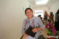 FOTO Klarifikasi Anak Nia Daniati Soal Dugaan Penipuan Rp 61 Juta