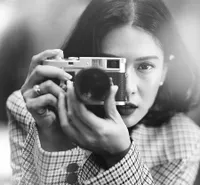 FOTO Klasik - Modern, Deretan Gaya Dian Sastro Ini Bikin Terpukau