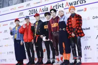 FOTO: Kostum Artis SM Ent Ini Bikin Fans Geleng-Geleng Kepala