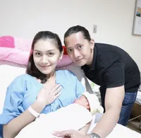 FOTO: Lahirkan Anak Pertama, Melody Prima Dikaruniai Putra Unyu
