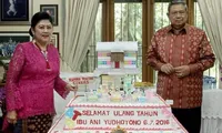 FOTO: Lebaran Manis Keluarga SBY, Sungkem Mesra Penuh Cinta