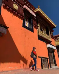 FOTO: Liburan Becky Tumewu Seru Bareng Sahabat di China - Tibet