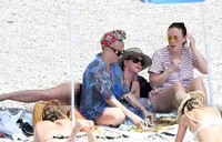 FOTO: Liburan Katy Perry di Italia, Jet Ski - Pesta Bareng Pria