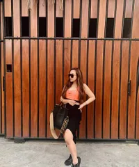 FOTO: Liburan ke Bali, Salmafina Sunan Tampil Seksi Berbikini