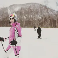 FOTO: Liburan ke Jepang Main Salju, Dian Sastro Makin Cantik Muda