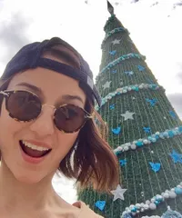 FOTO: Liburan ke Perancis, Julie Estelle Rayakan Ulang Tahunnya 