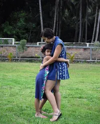 FOTO: Liburan Keluarga Ala Widi Mulia - Dwi Sasono, Nikmati Alam