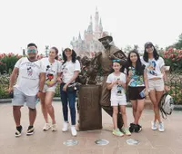 FOTO Liburan Ririn Ekawati dan Rini Yulianti di Shanghai, Seru!