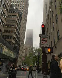 FOTO: Liburan Seru Winky Wiryawan dan Kenes Andari di New York