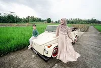 FOTO Liburan Shireen Sungkar - Teuku Wisnu di Magelang, Nikmati Main di Sawah - Resort Mewah