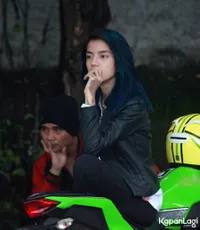 FOTO: Lihat Sheila Marcia 'Berantem', Anak Bingung dan Nangis
